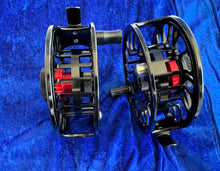 NightHawk 8/9 Fluehjul Sort